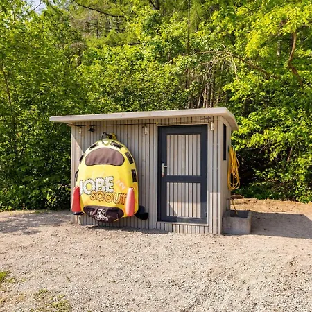 Деревянный коттедж Tinyhouses - Domain 